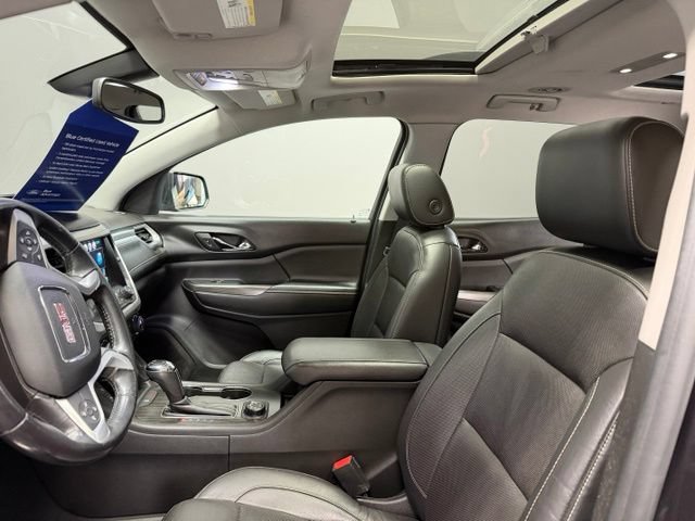 Used 2017 GMC Acadia SLT AWD/4WD image 16