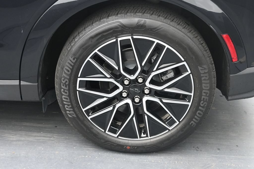 Used 2025 Ford Mustang Mach-E Premium AWD/4WD image 13