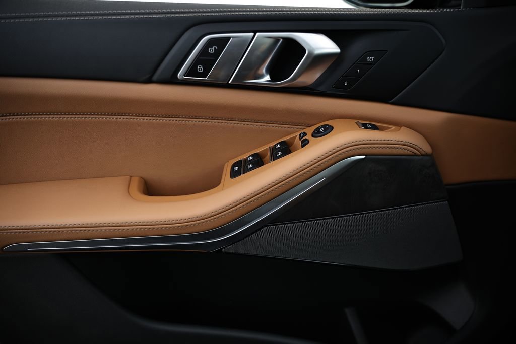 New 2026 BMW X5 xDrive40i w/ M Sport Package image 14
