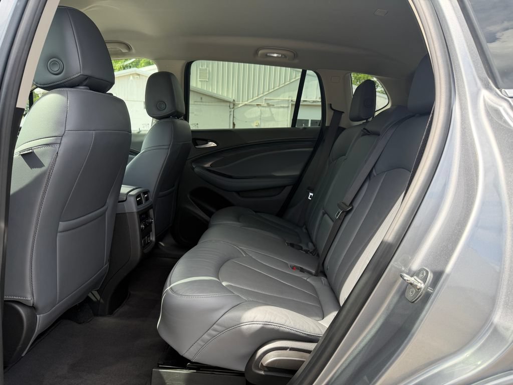 Used 2020 Buick Envision Essence AWD/4WD image 33