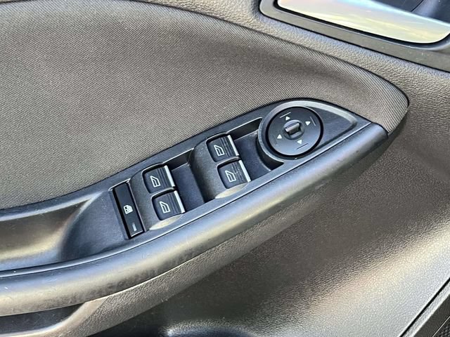 Used 2016 Ford Focus ST FWD image 17