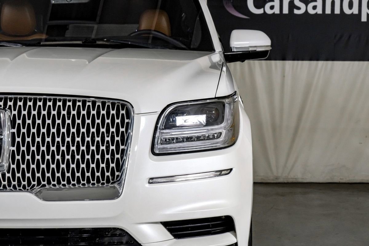 Used 2020 Lincoln Navigator L Reserve w/ Equipment Group 208A Reserve image 42