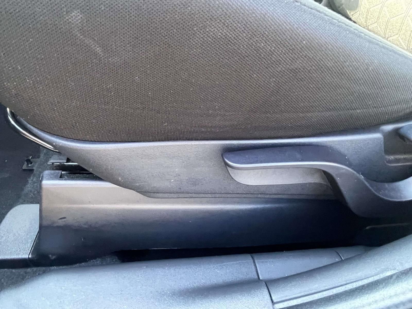 Used 2024 Mitsubishi Outlander Sport ES image 15