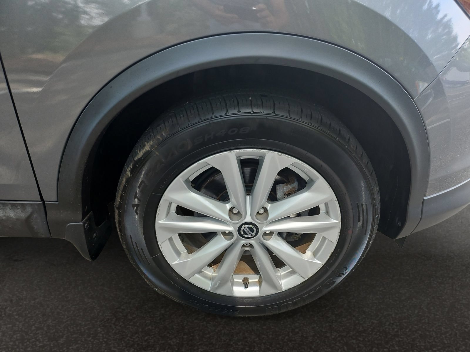 Used 2019 Nissan Rogue Sport S w/ Appearance Package AWD/4WD image 40