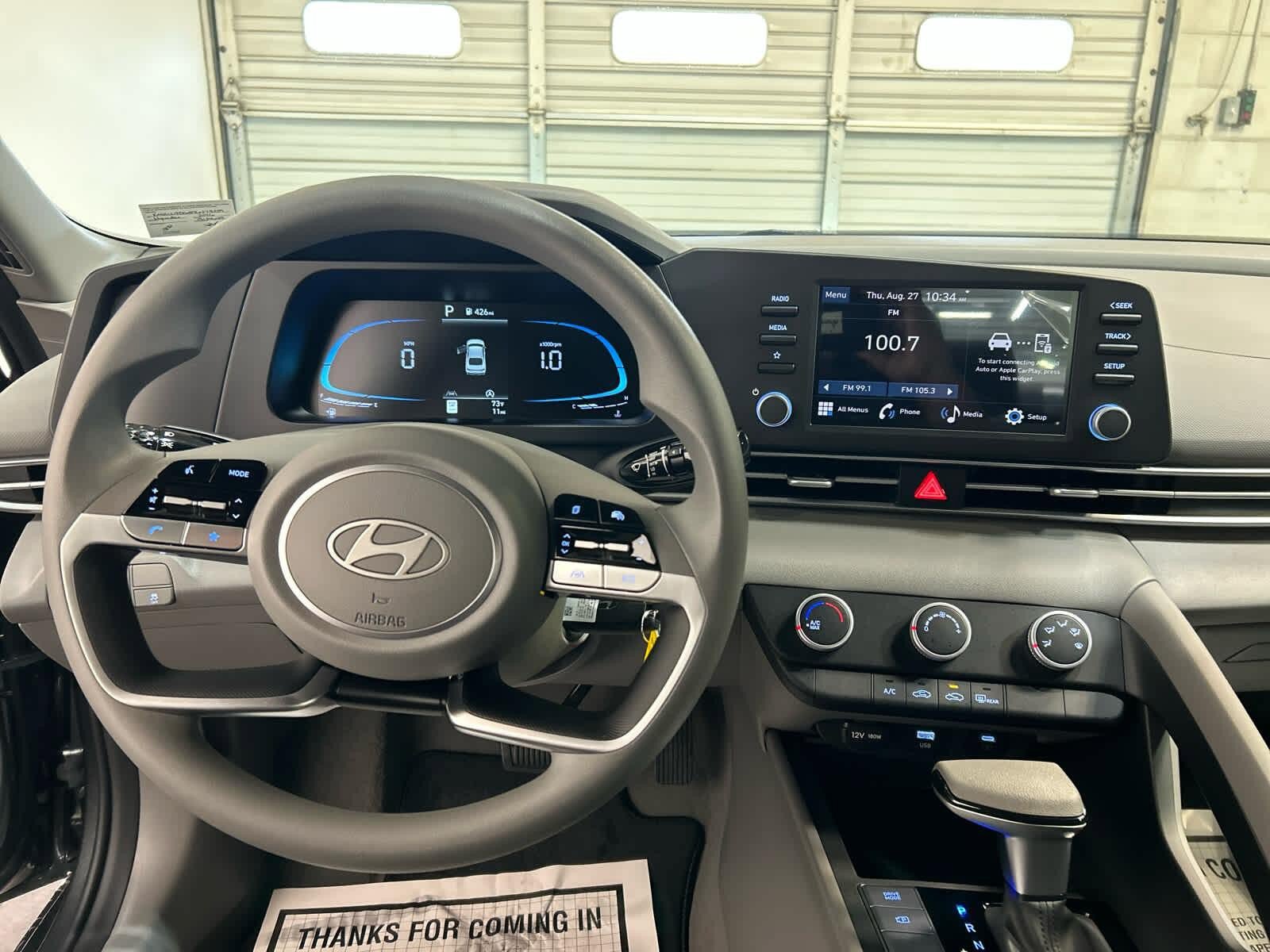 New 2026 Hyundai Elantra SE FWD image 8