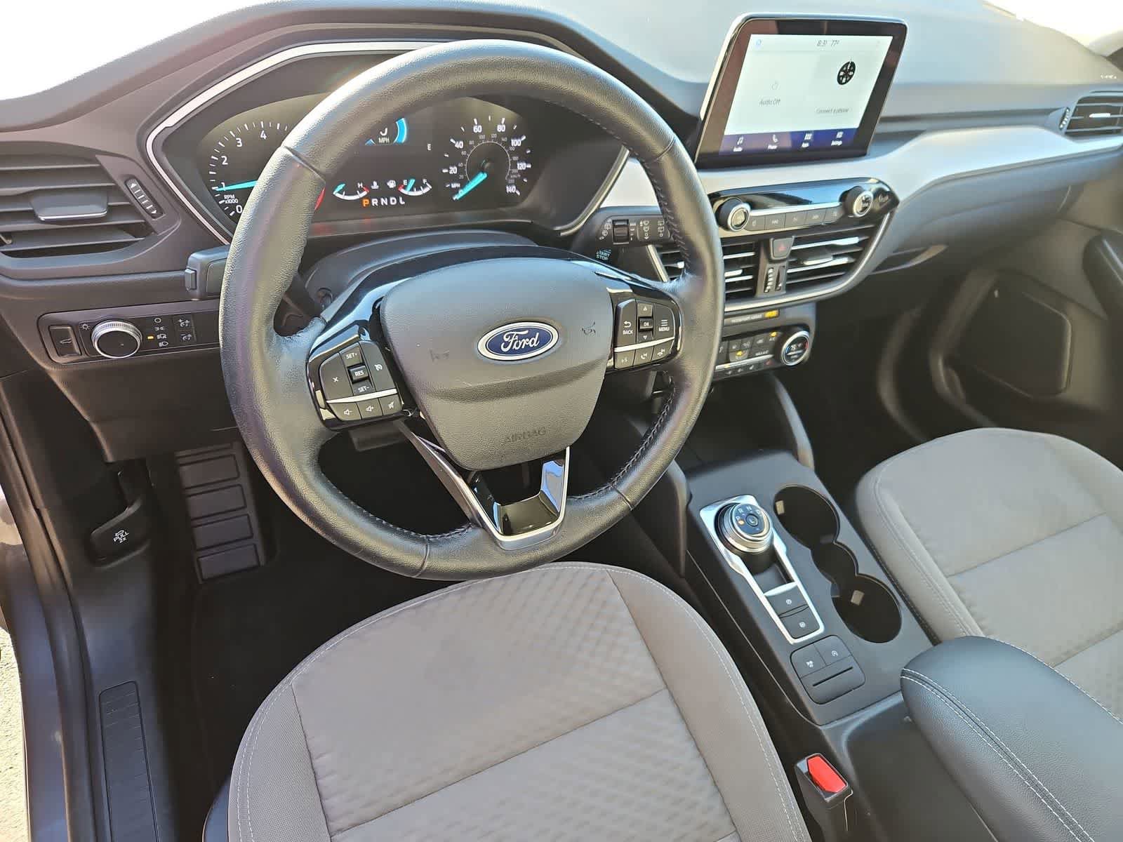 Used 2021 Ford Escape SE w/ Convenience Package AWD/4WD image 2