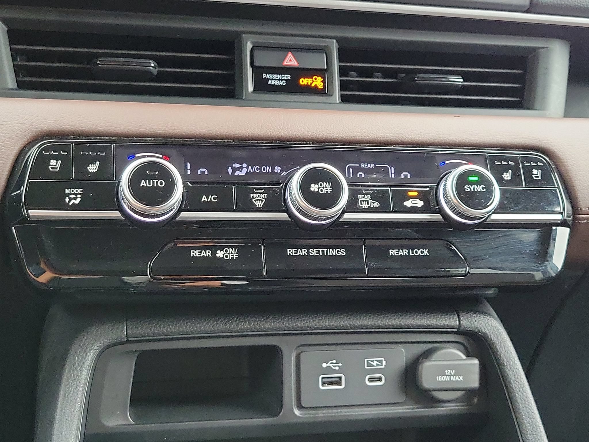 Certified 2023 Honda Pilot Elite image 18
