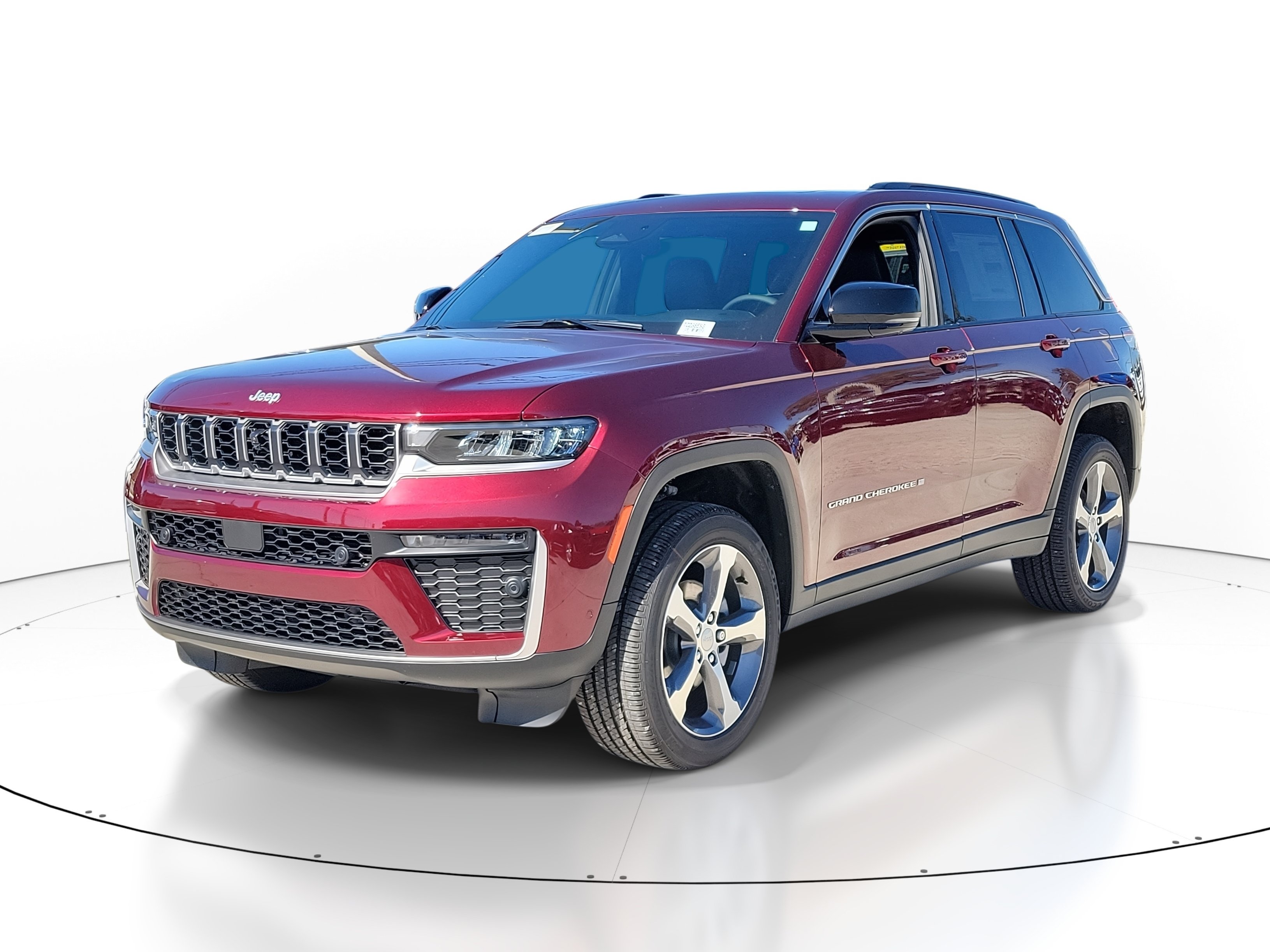 New 2026 Jeep Grand Cherokee Limited w/ Luxury Tech Group II RWD image 3