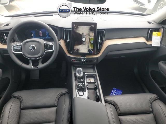 New 2026 Volvo XC60 B5 Ultra w/ Protection Package Premier AWD/4WD image 13