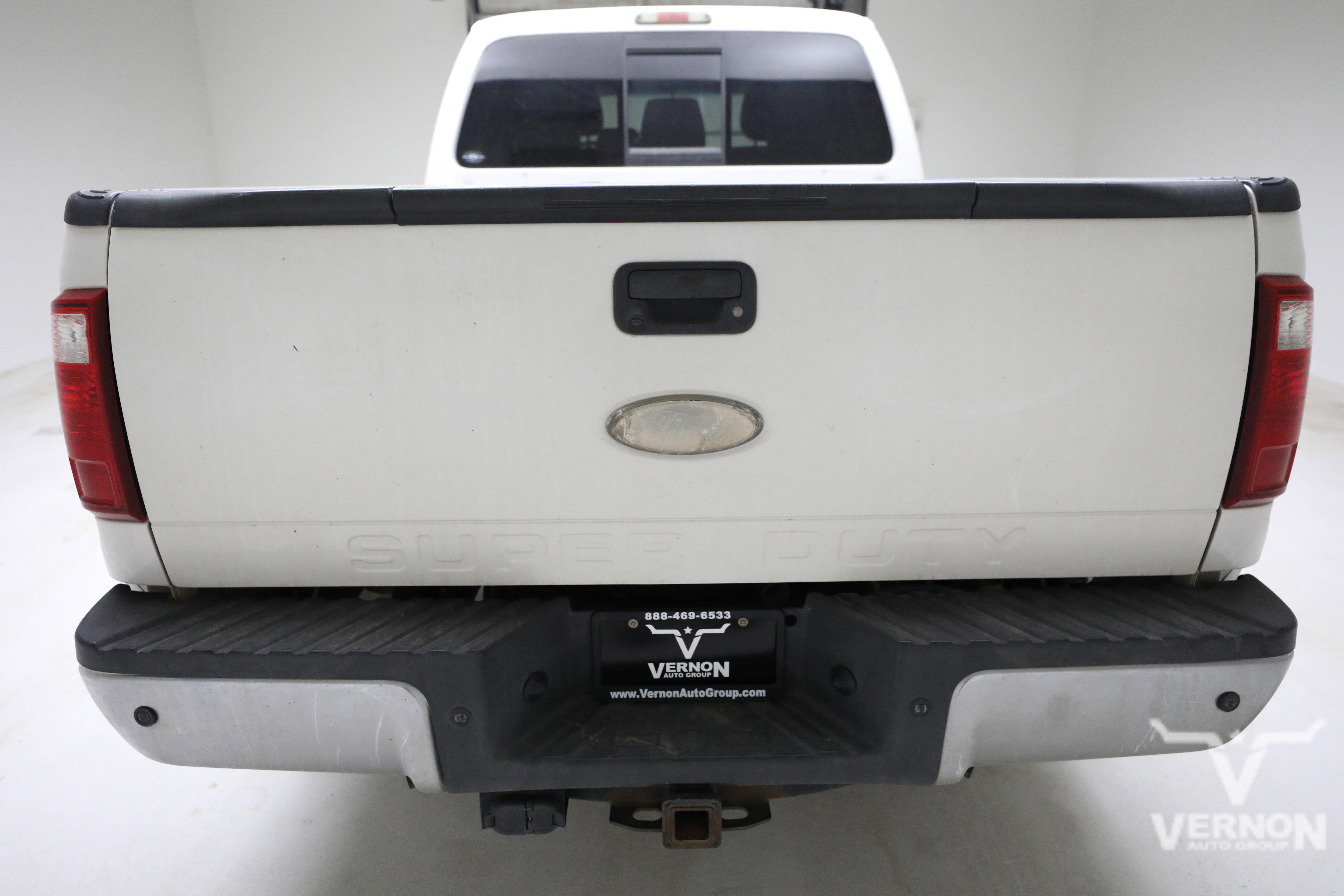 Used 2011 Ford F250 Lariat w/ Lariat Interior Pkg AWD/4WD image 3