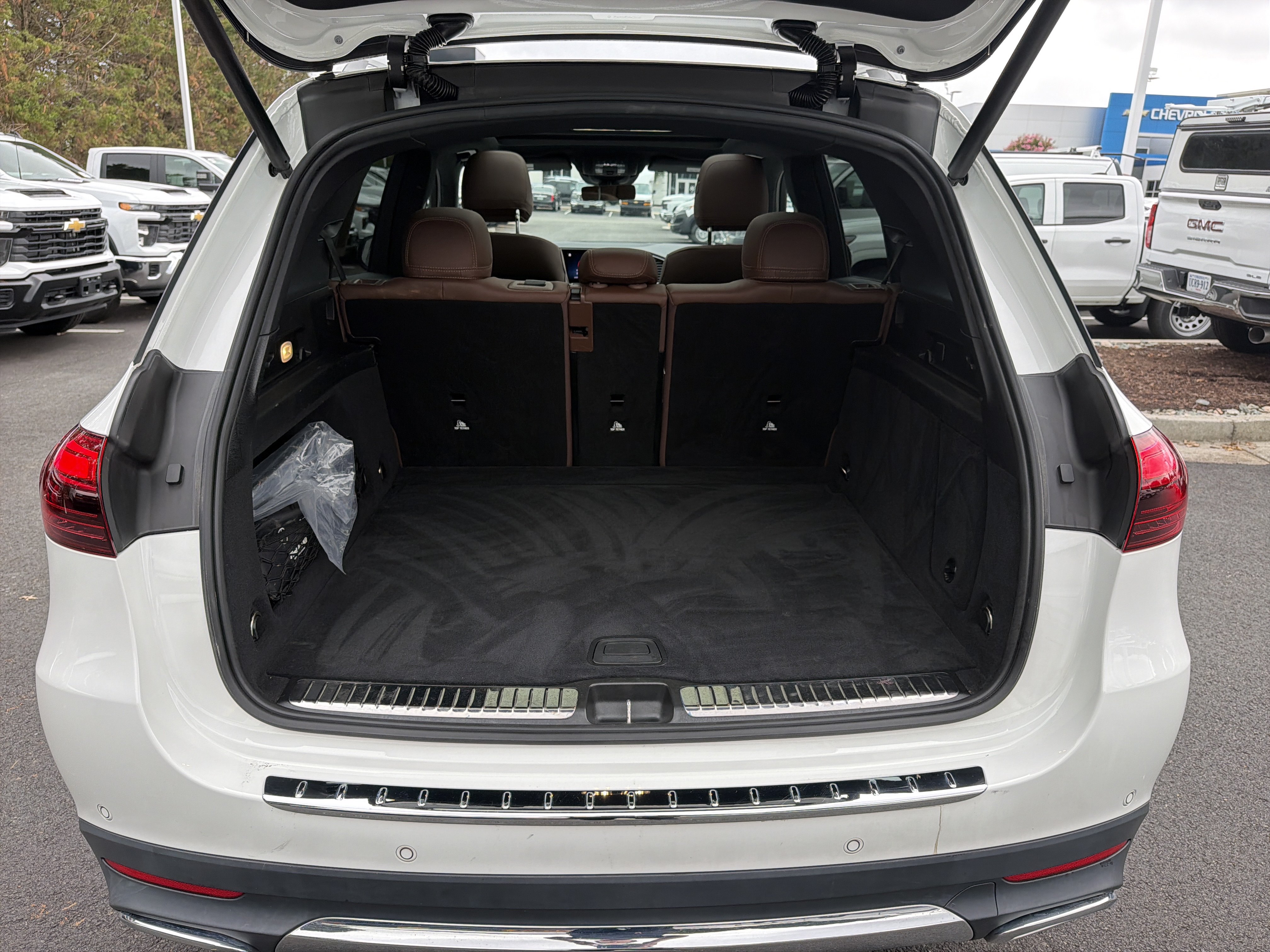 Used 2024 Mercedes-Benz GLE 350 4MATIC image 34