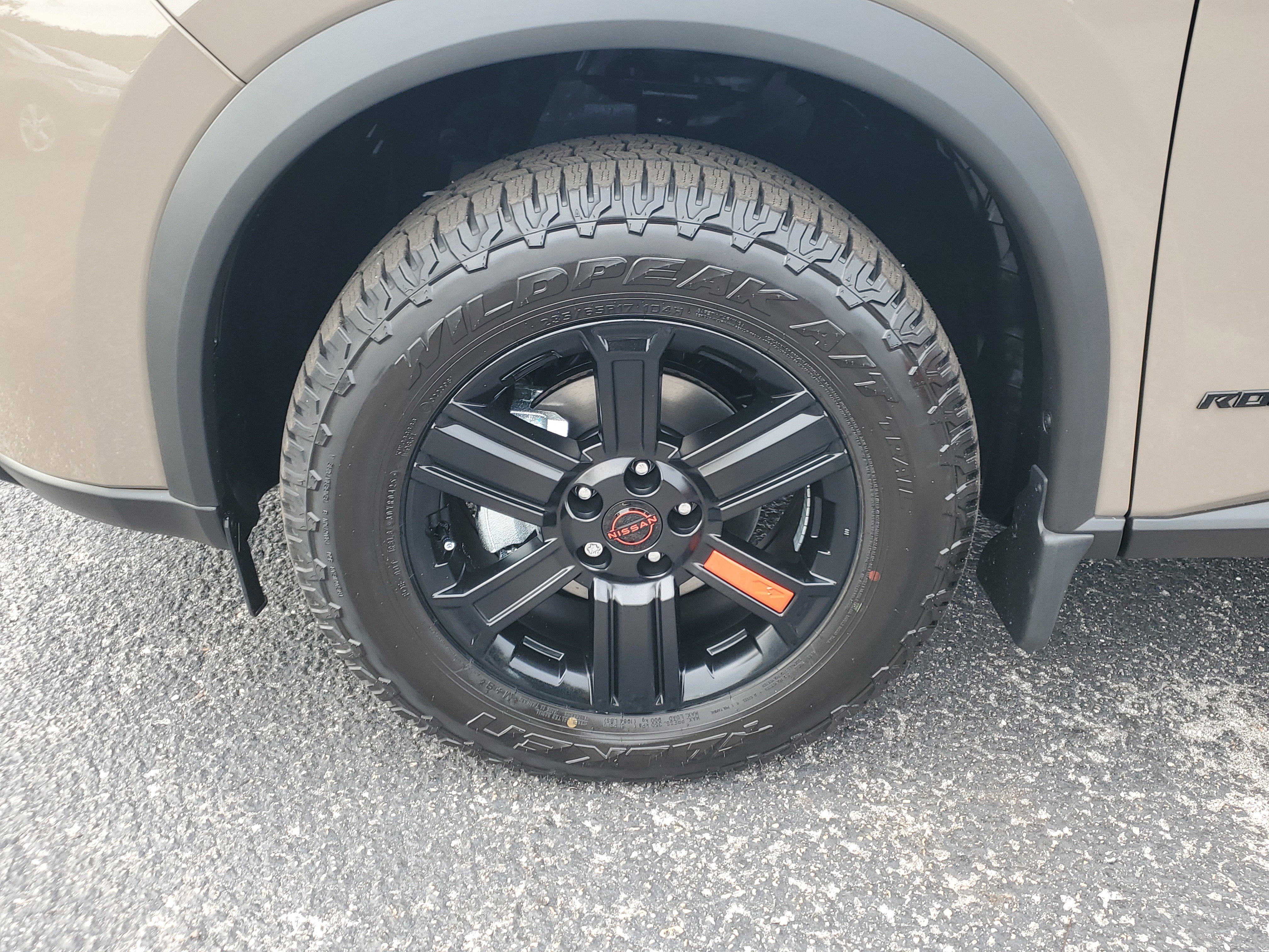 New 2026 Nissan Rogue SV image 4