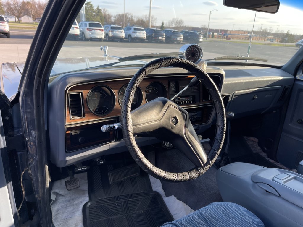Used 1988 Dodge Ramcharger 4WD image 16