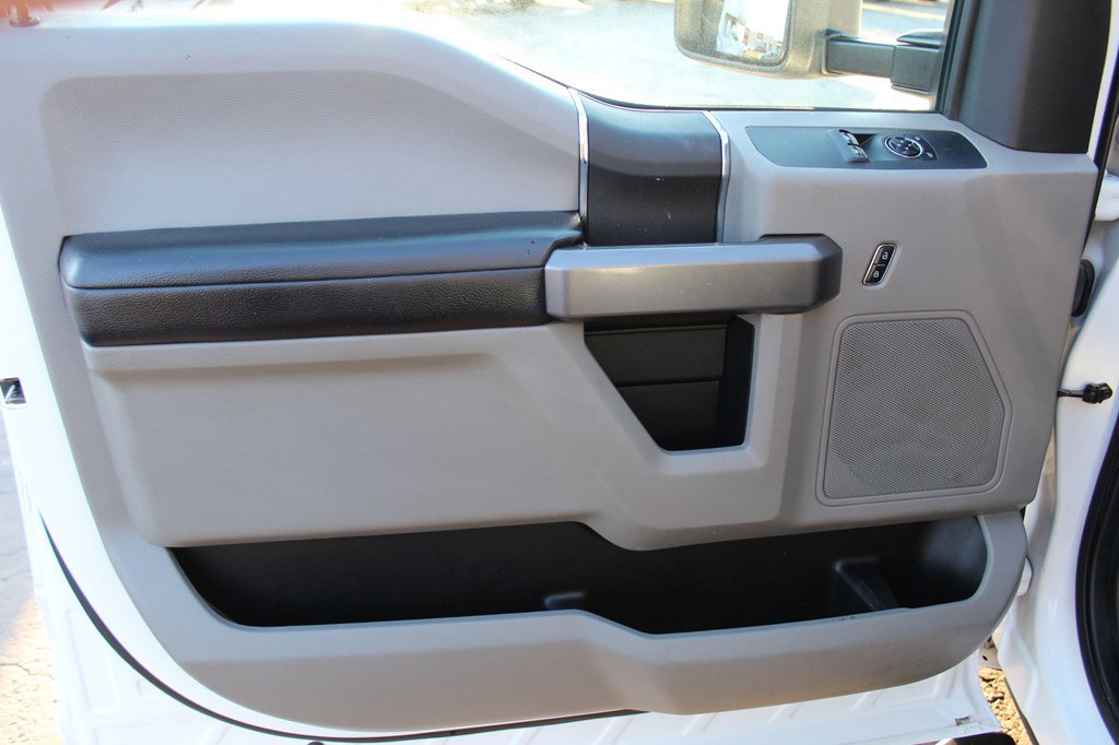 Used 2021 Ford F550 4x4 STAKE BED POWERSTROKE image 20