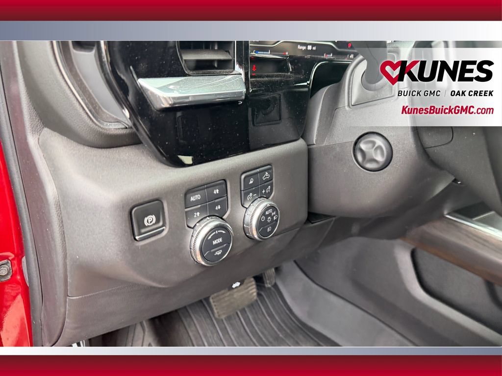 Used 2024 GMC Sierra 1500 SLT w/ SLT Premium Plus Package AWD/4WD image 19