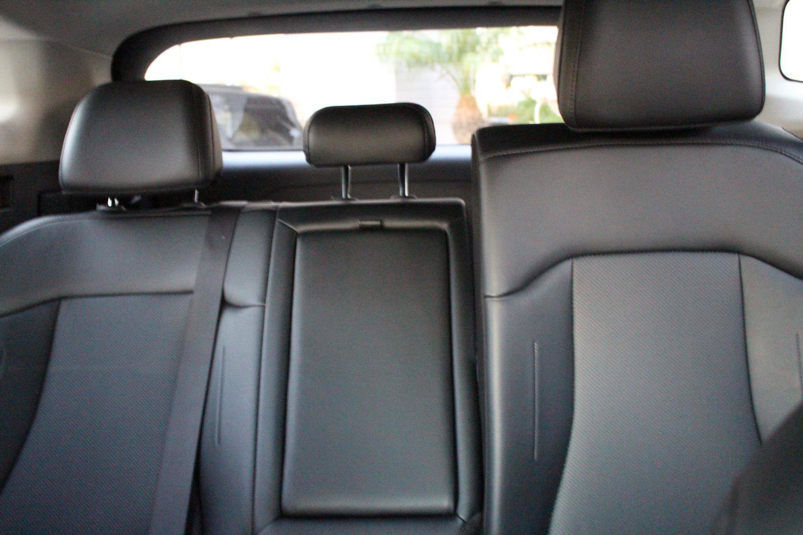 Certified 2024 Kia Sportage EX image 30