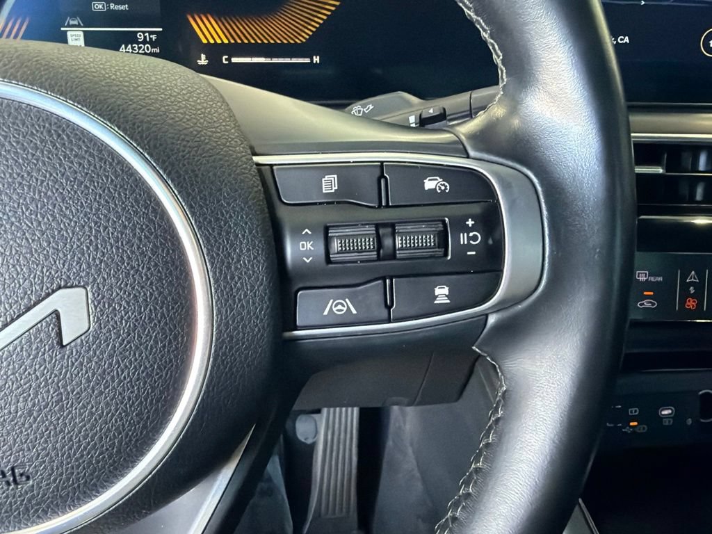 Used 2025 Kia K5 GT-Line FWD image 25