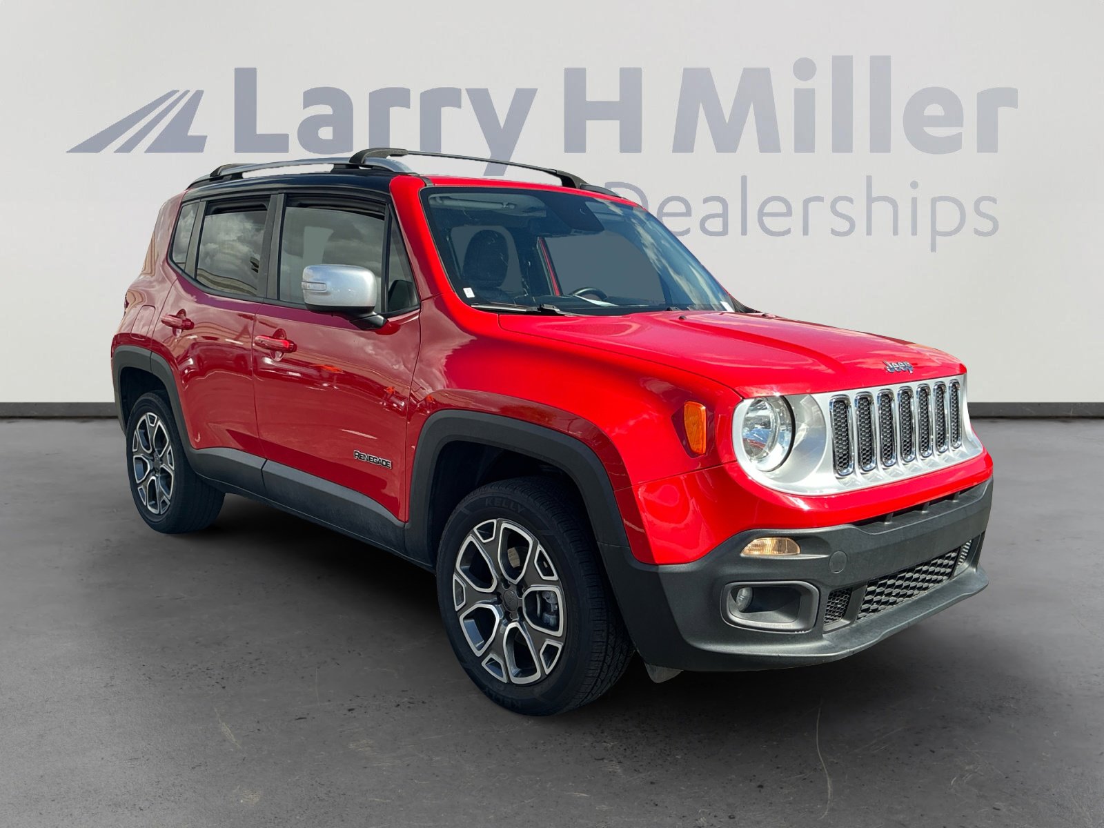 Used 2016 Jeep Renegade Limited image 7