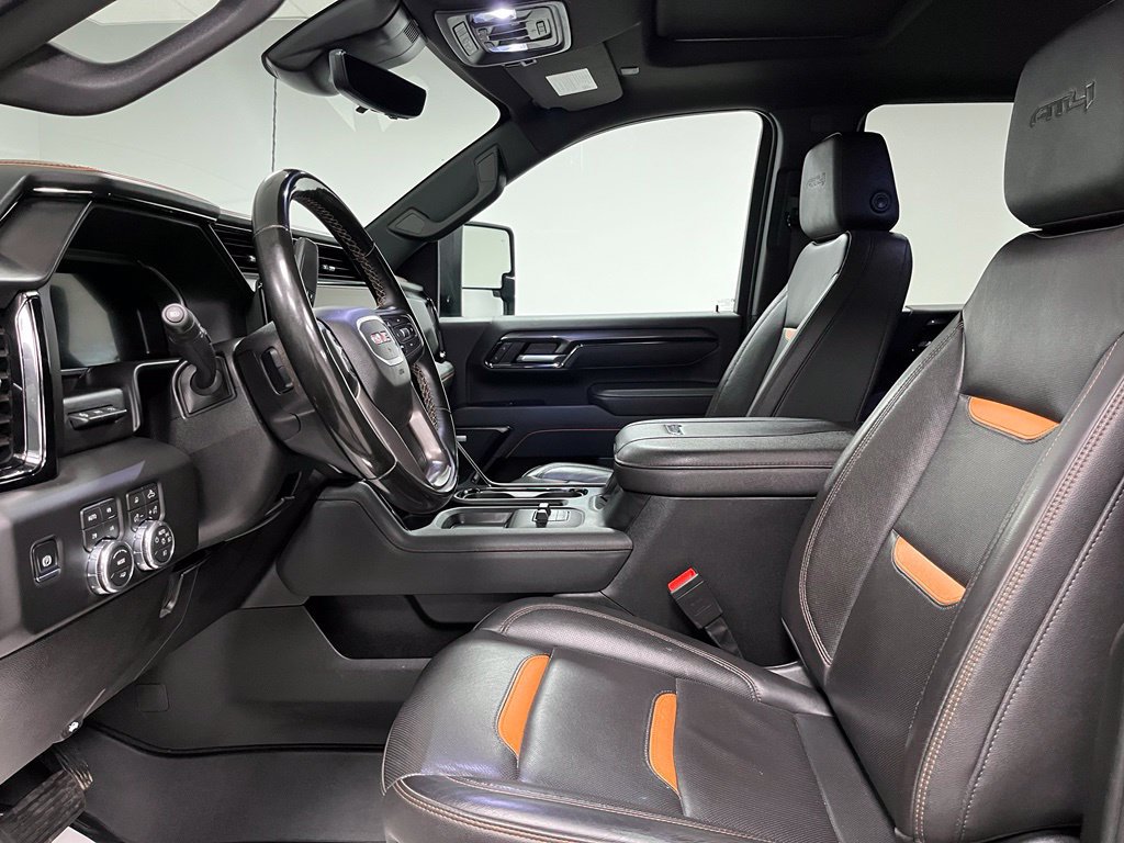 Used 2026 GMC Sierra 3500 AT4 w/ AT4 Premium Plus Package AWD/4WD image 23