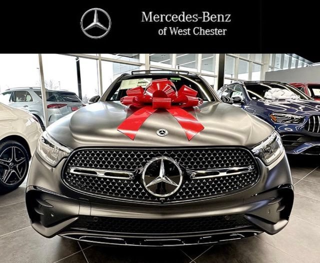 Used 2025 Mercedes-Benz GLC 350e 4MATIC image 35
