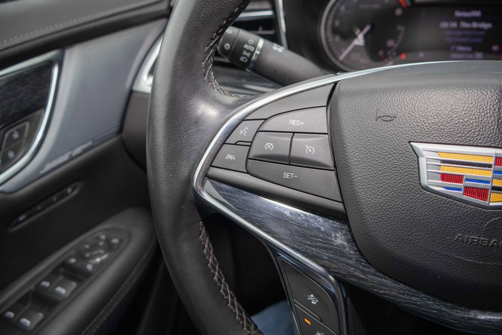 Used 2023 Cadillac XT5 Premium Luxury image 24