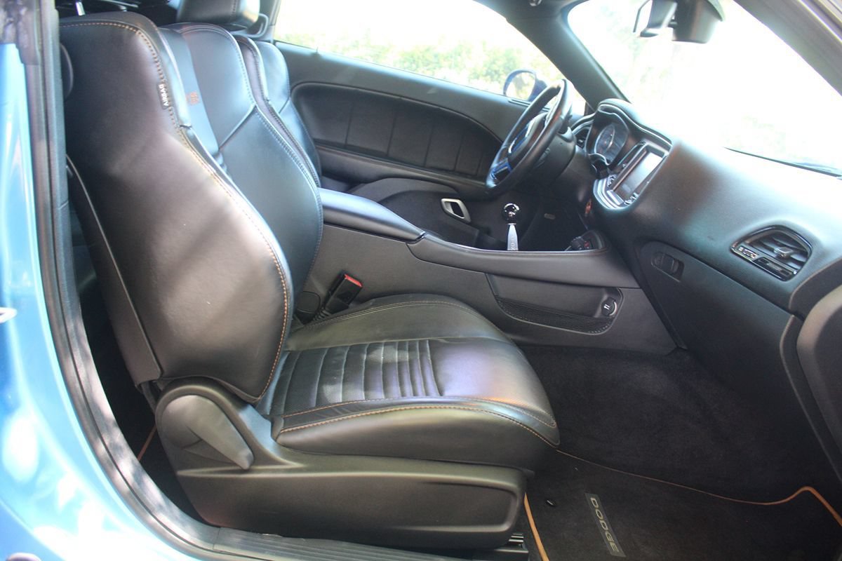 Used 2016 Dodge Challenger R/T Scat Pack RWD image 15