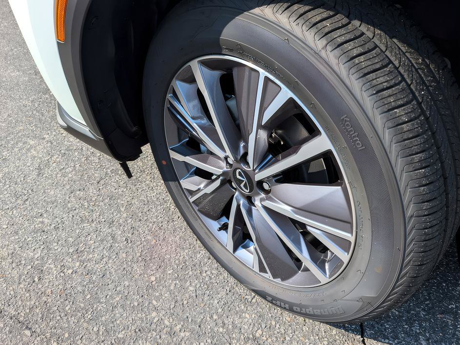 New 2027 INFINITI QX60 Luxe AWD/4WD image 8