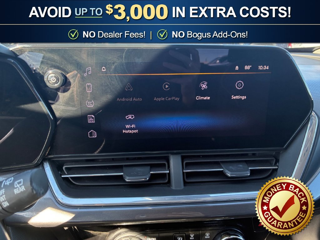 Used 2024 Chevrolet Trax ACTIV w/ Sunroof Package FWD image 25