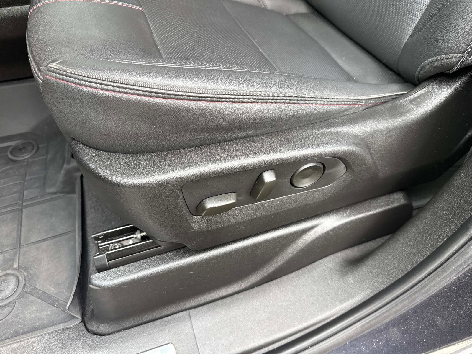 Used 2023 Chevrolet Tahoe RST w/ RST Performance Edition image 25