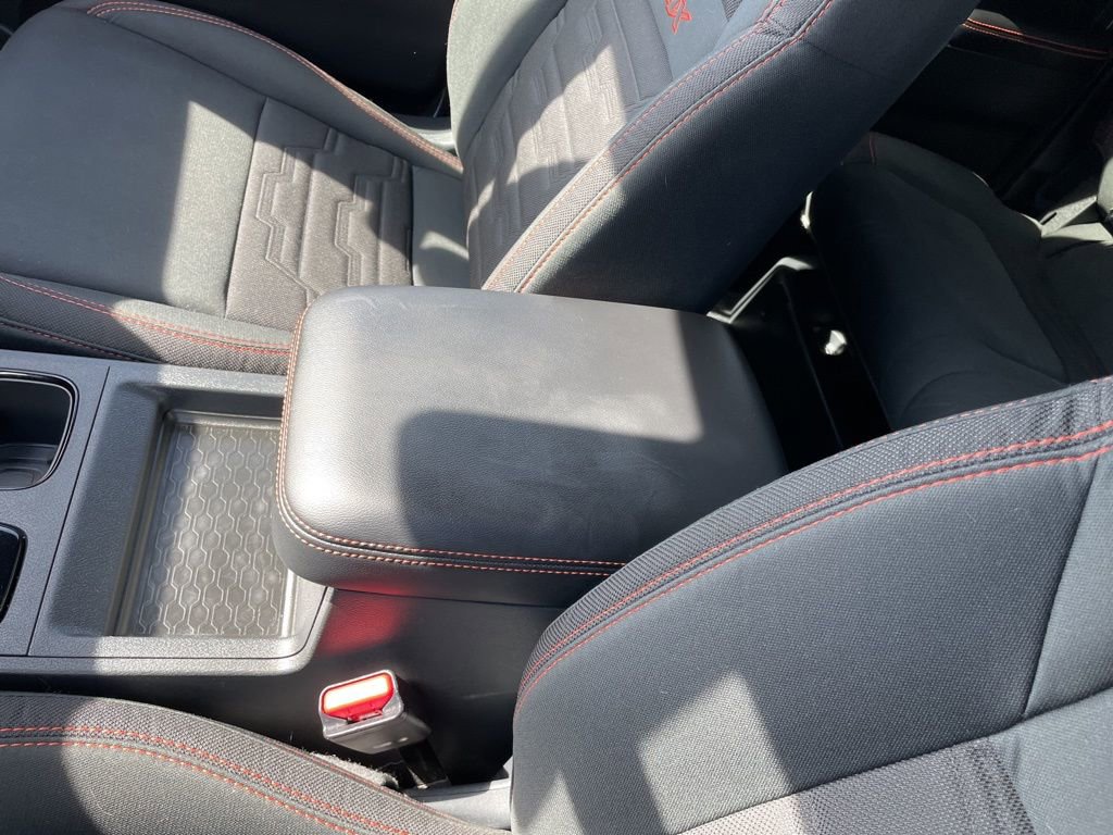 Used 2025 Nissan Frontier PRO-4X AWD/4WD image 21