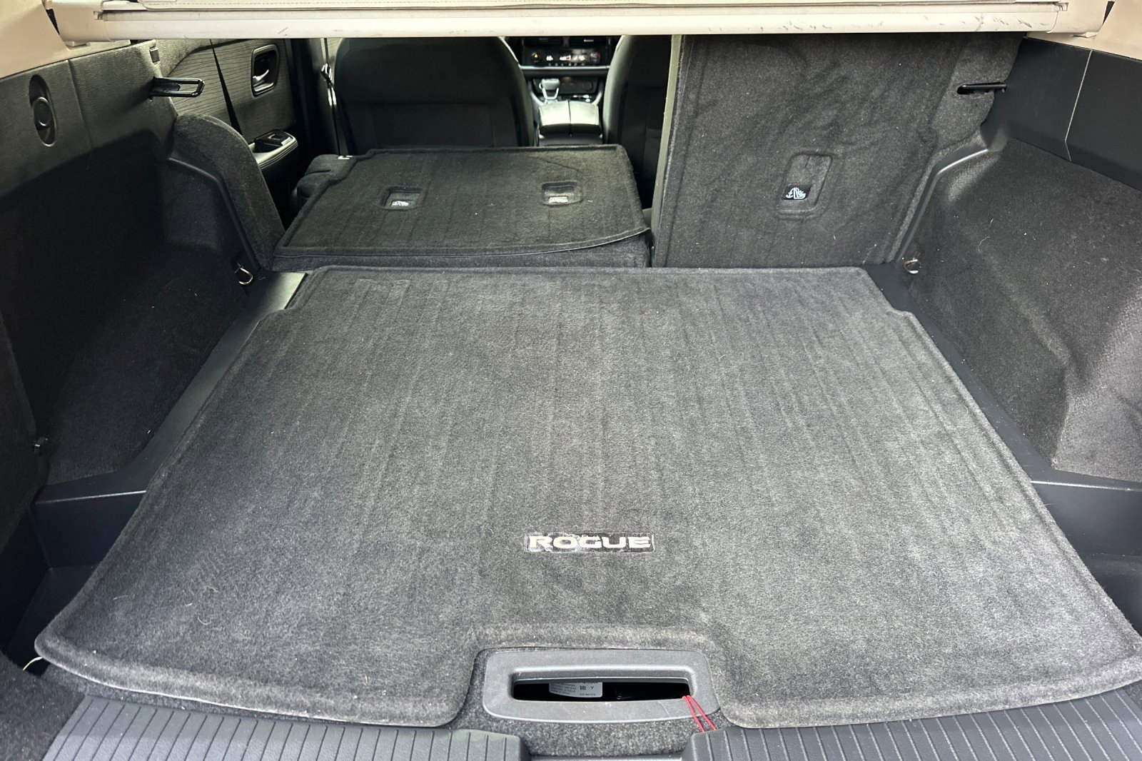 Used 2022 Nissan Rogue SV image 18