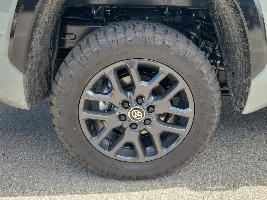 New 2026 Toyota Tundra Platinum AWD/4WD image 30