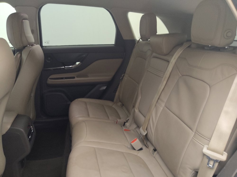 Used 2020 Lincoln Corsair Reserve w/ Appearance Package FWD image 18