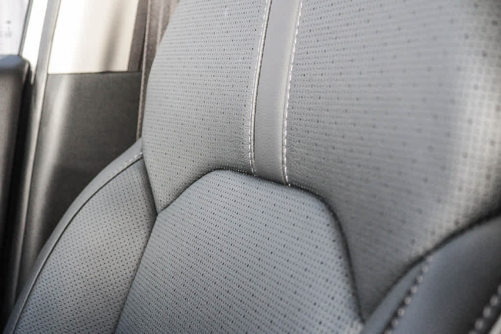 Used 2023 Honda Pilot Elite image 27