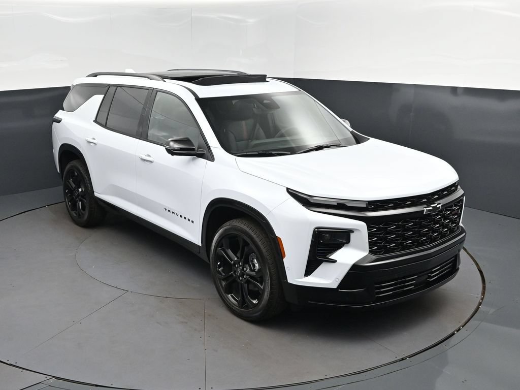 New 2027 Chevrolet Traverse RS w/ LPO, Floor Liner Package