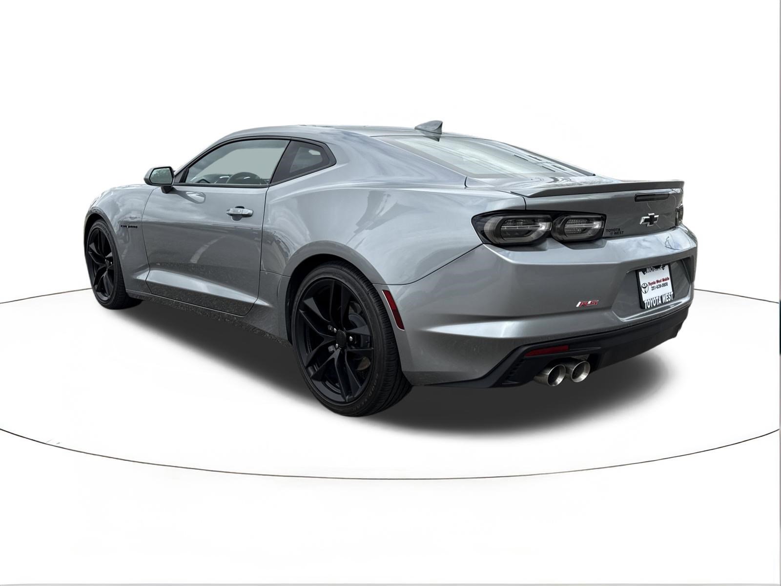 Used 2023 Chevrolet Camaro LT w/ RS Package image 5