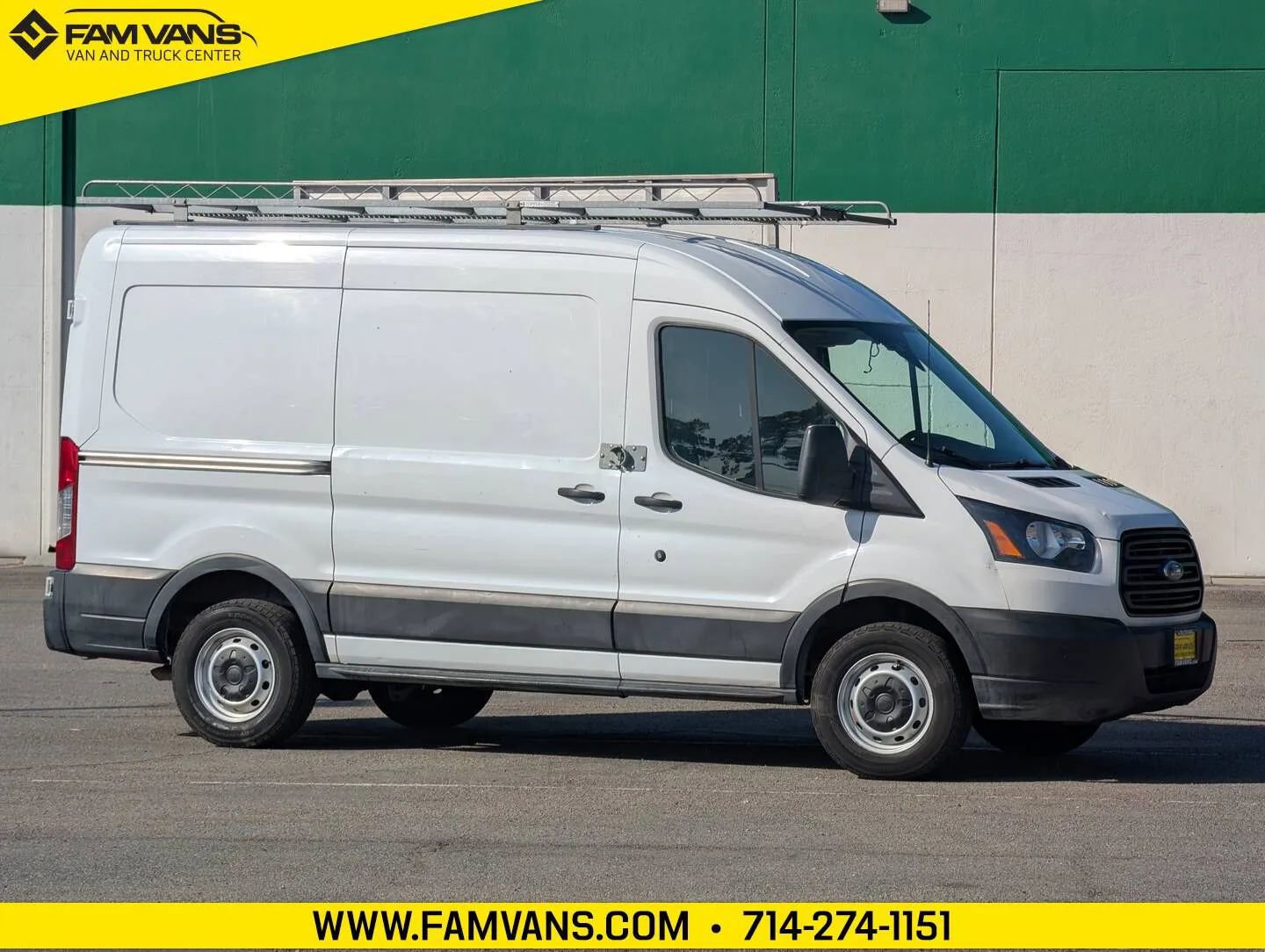 Used 2019 Ford Transit 250 130 Medium Roof RWD image 1