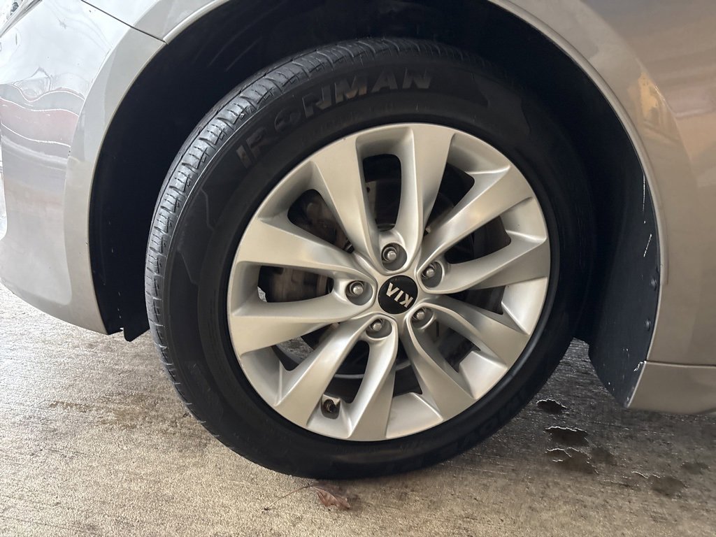 Used 2016 Kia Optima EX image 33