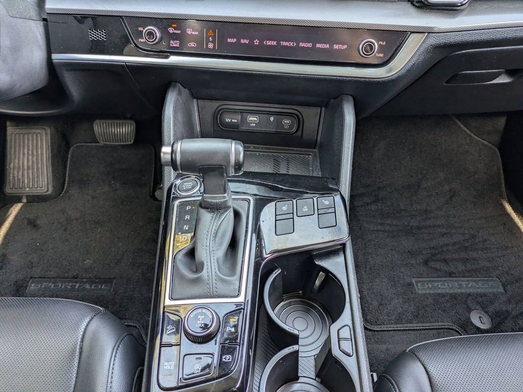 Used 2023 Kia Sportage SX image 19