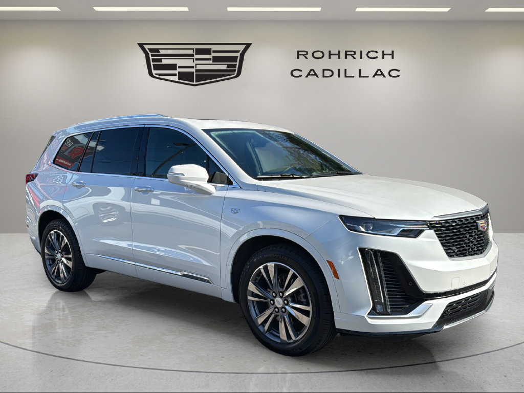 Used 2021 Cadillac XT6 Premium Luxury AWD/4WD image 3