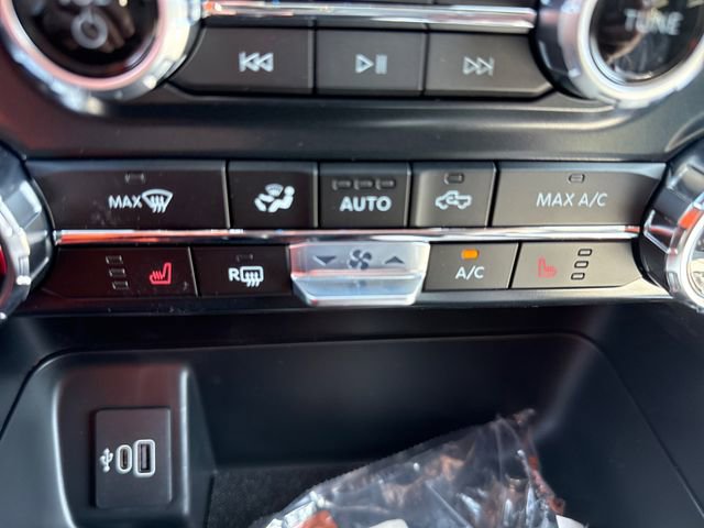 New 2026 Ford F150 XLT w/ Equipment Group 302A MID image 27