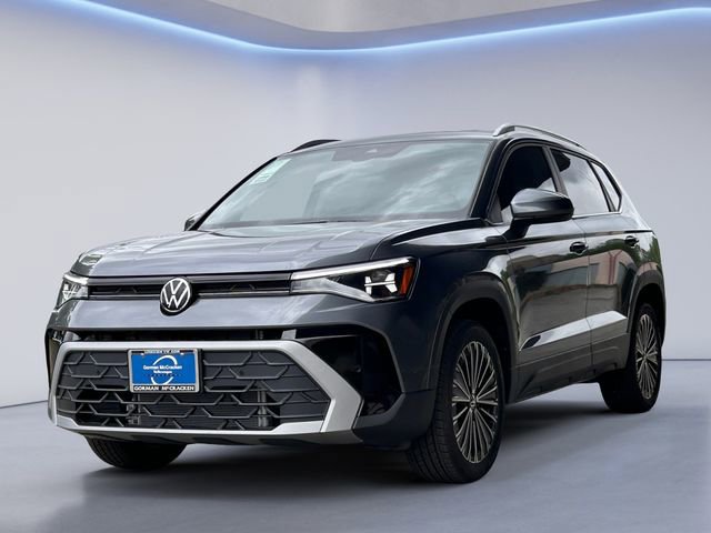 New 2026 Volkswagen Taos SE image 7