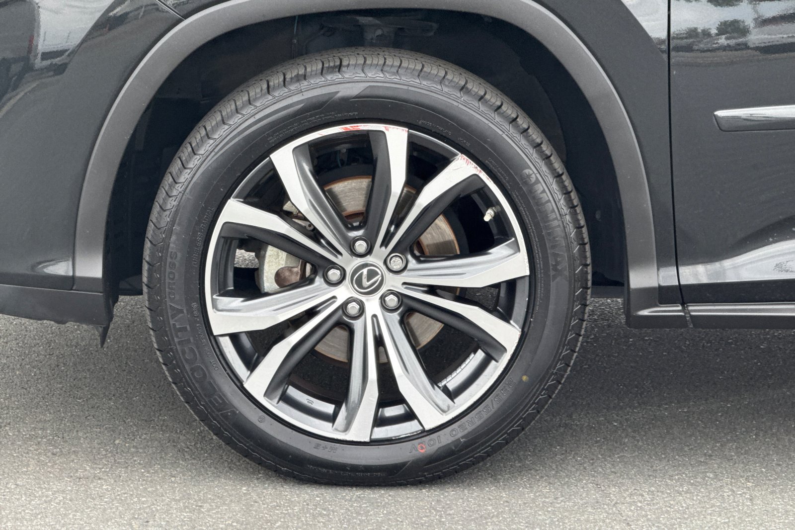 Used 2022 Lexus RX 350L Premium w/ Premium Package AWD/4WD image 27