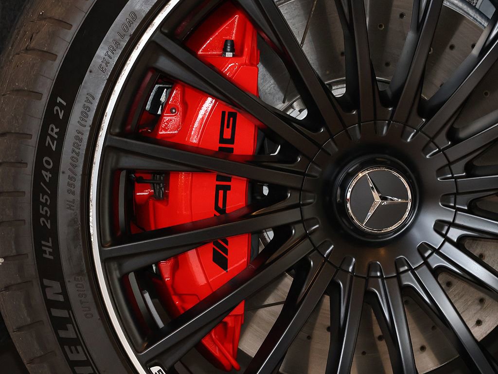 Used 2025 Mercedes-Benz S 63 AMG S image 10