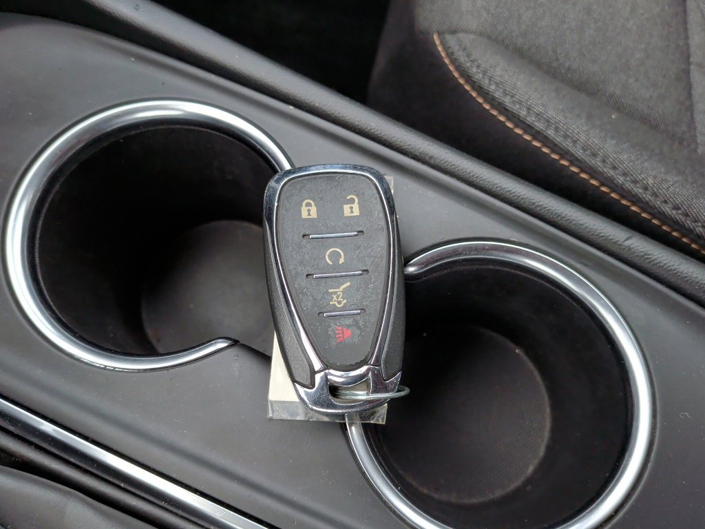 Used 2021 Chevrolet Equinox LT FWD image 44