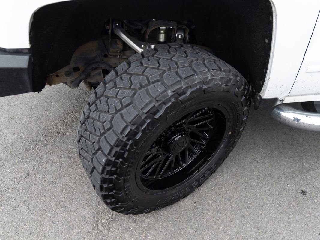 Used 2019 Chevrolet Silverado 2500 LT AWD/4WD image 9