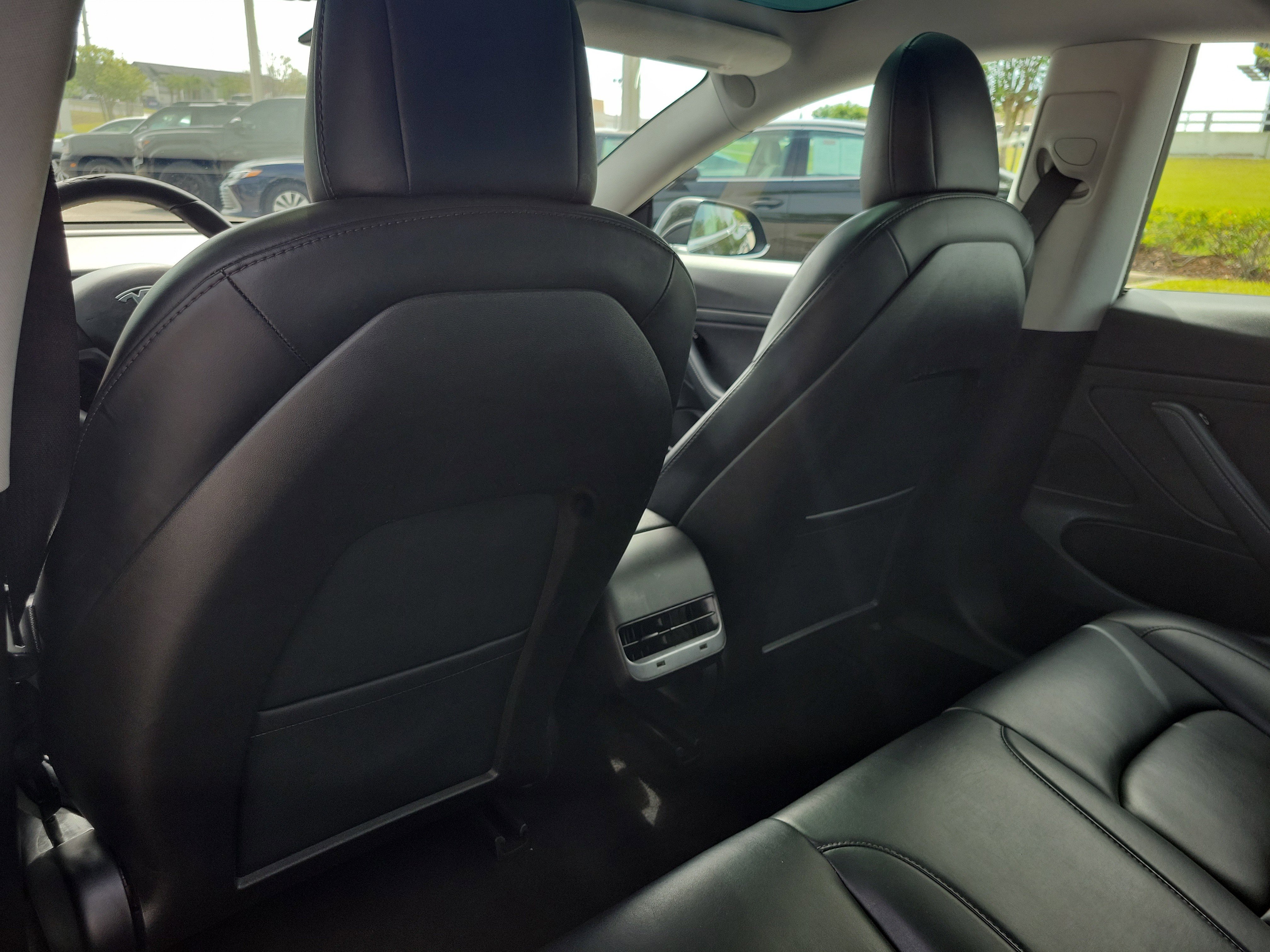 Used 2020 Tesla Model 3 Standard Range Plus RWD image 17