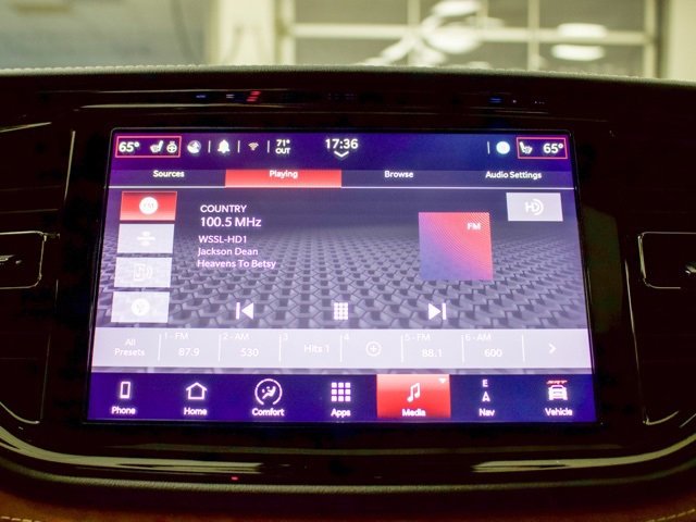 Used 2024 Dodge Durango SRT Hellcat image 13