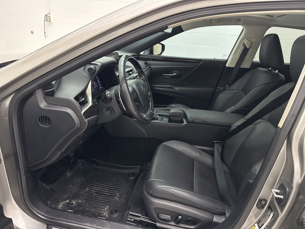 Used 2020 Lexus ES 350 w/ Premium Package image 19