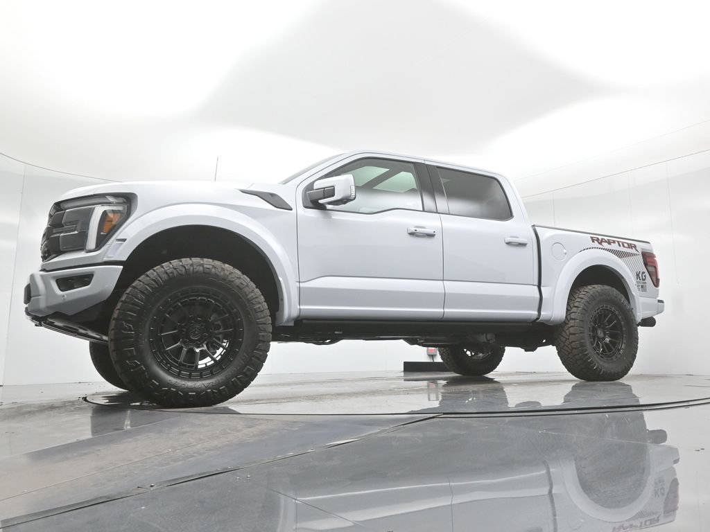 Used 2025 Ford F150 Raptor AWD/4WD image 52